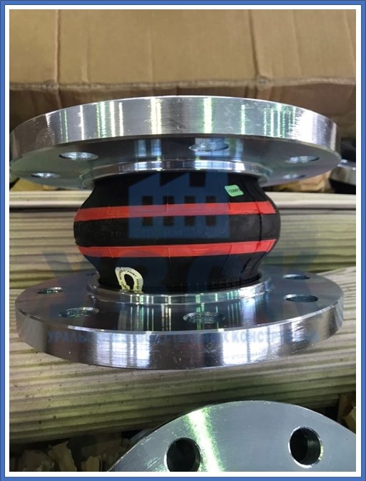 компенсатор резиновый фланцевый в Кара-Балта